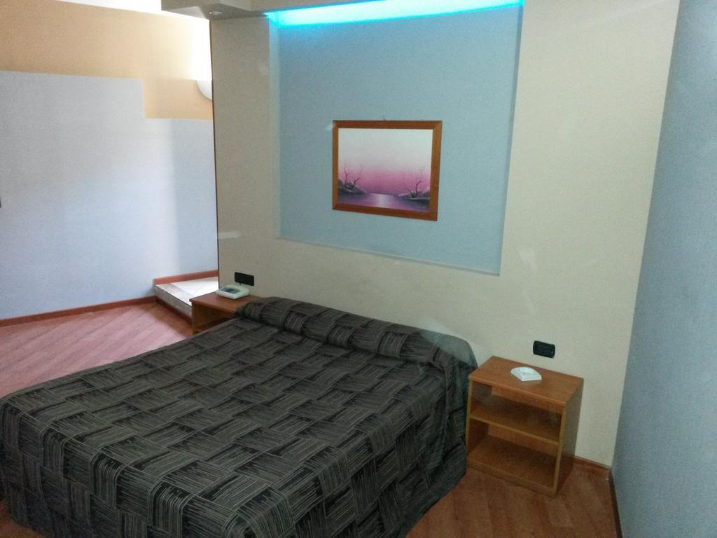 Hotel Ginepro Qualiano Pokoj fotografie